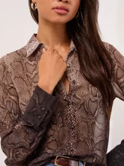 Animal brun - Lipsy Chemises imprimées en mousseline