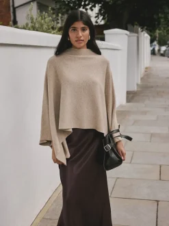 Avoine - Poncho cape en maille fine