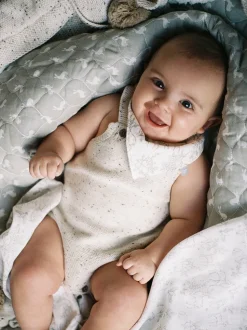 Avoine - The Little Tailor Barboteuse Bébé en tricot 100% coton