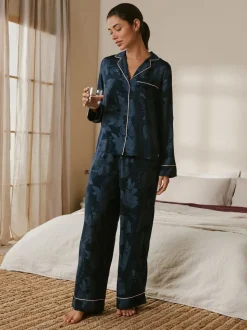 B by Ted Baker pyjama boutonné en jacquard bleu marine