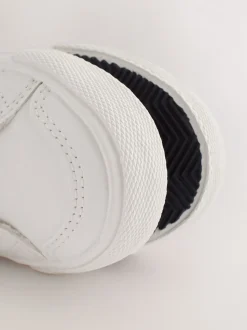 Blanc - Baskets à deux lanières à fermeture tactile