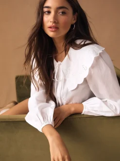 Blanc - Chemisier brodé à manches longues avec col