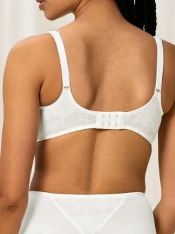 Blanc - Triumph Sensation de rose sauvage - Soutien-gorge minimisant à armatures