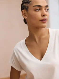 Blanc - T-shirt à col en V avec manches à bonnet