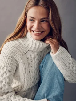 Blanc écru - Pull long torsadé à col roulé en laine