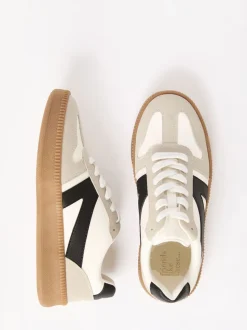 Blanc noir - Baskets de sport Friends Like These à lacets rétro à semelle en gomme