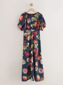 Bleu marine à fleurs - Robe mi-longue imprimée à manches bouffantes