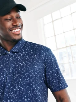 Bleu marine - Polo de golf à imprimé géométrique actif