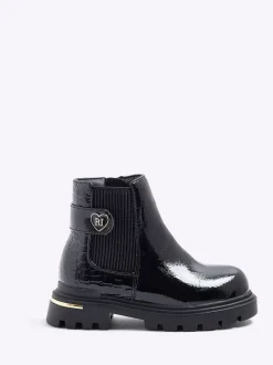 Bottes River Island Chelsea à bretelles vernies imprimé cœur