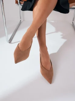 chameau - Chaussures à talons Kitten heel à bout pointu