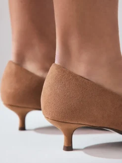 chameau - Chaussures à talons Kitten heel à bout pointu