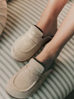 Chaussons Laura Ashley doublés de fourrure avec semelle plantaire en liège