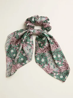 Cravate à cheveux FatFace rose japonais