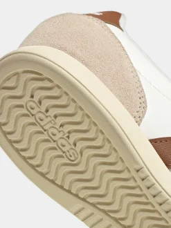 Crème/blanc - Baskets adidas Barreda Lo