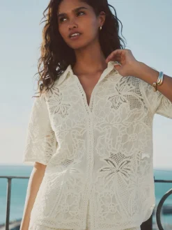 écru - Chemise à manches courtes au crochet