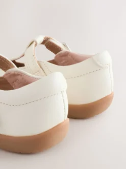Cuir blanc - Chaussures premiers pas avec barre en T à fermeture par contact