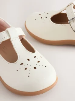Cuir blanc - Chaussures premiers pas avec barre en T à fermeture par contact