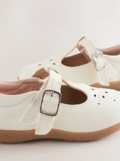 Cuir blanc - Chaussures premiers pas avec barre en T à fermeture par contact