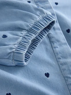 Cœur Bleu bleu marine - Chemisier en denim à manche bouffante et col en V brodé cœur
