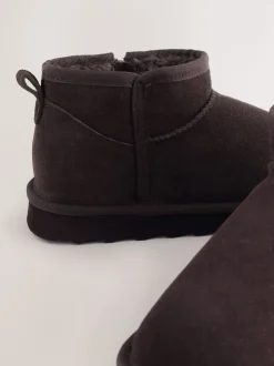 Daim marron chocolat - Bottes en fausse fourrure déperlantes