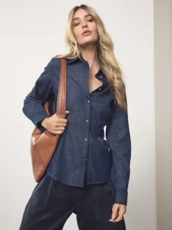 Délavage bleu - Chemise en denim ajustée à manches longues à taille cintrée