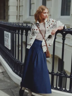 Délavage bleu - Jupe mi-longue en jean à coutures