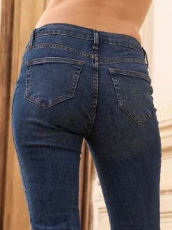 Délavage bleu moyen - Jean de Grossesse Seraphine Underbump Coupe ajustée en tissu bio haut de gamme