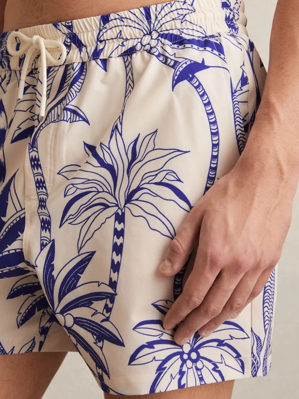 Français Bleu/Blanc - Reiss Ganetti Palm Imprimé Shorts de bain