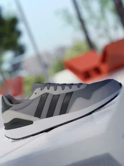 Gris - Adidas Exécuter 60s 4.0 Formateurs