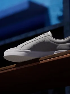 Gris - adidas VS Pace Trainers