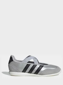 Gris - Baskets adidas Barreda Mary Jane