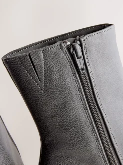 Gris - Bottines à talons Forever Comfort® avec bout ciselé