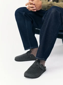 Gris - Chaussons mules à boucle