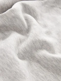 Gris - soi-même. Jogging à poignets