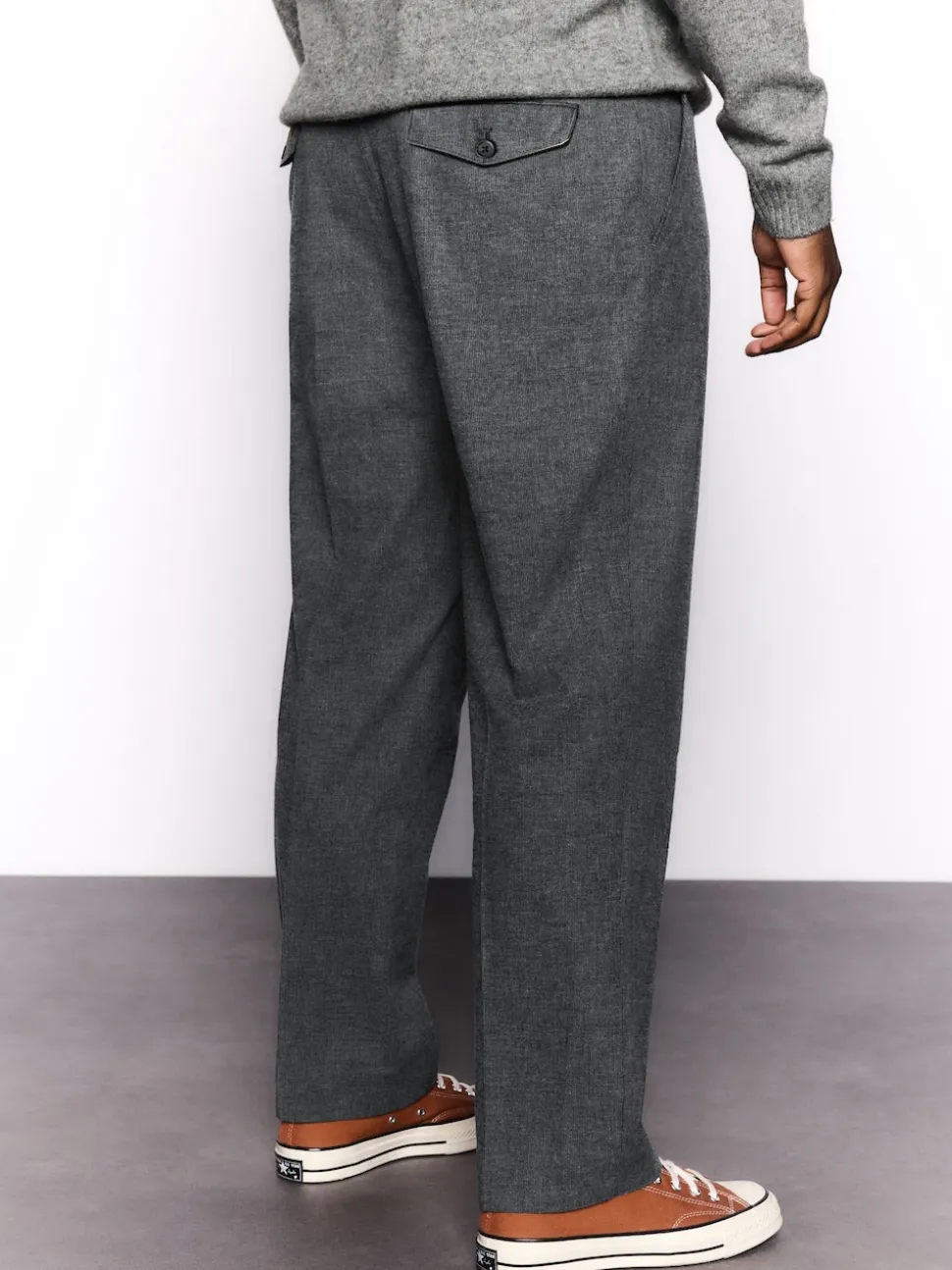 Gris de charbon de bois - Pantalon élégant en coton brossé texturé coupe classique