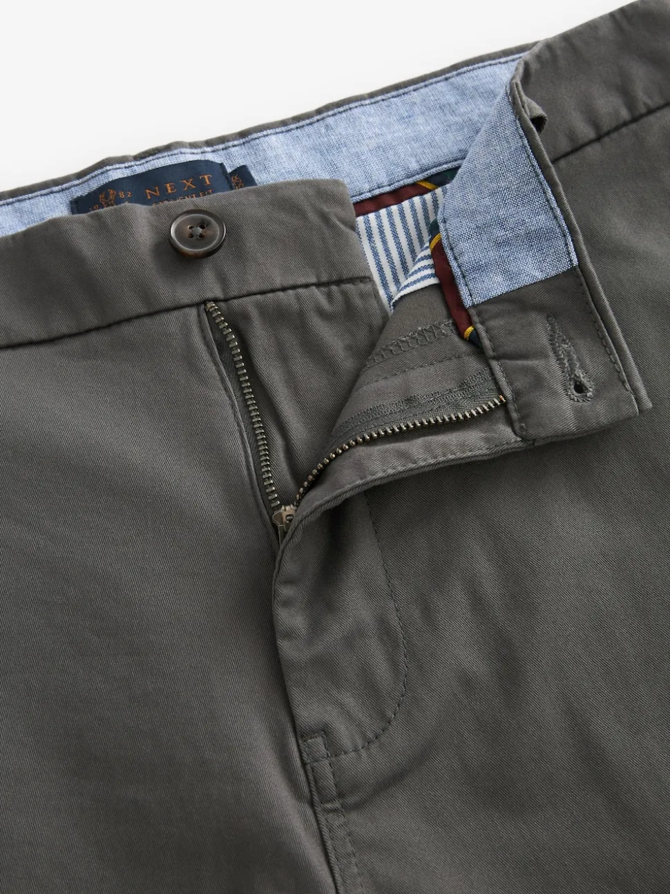 Gris de charbon de bois - Ajustement droit - Short chino stretch