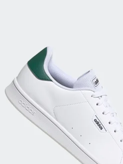 Hors blanc - Adidas Urban Court Trainers