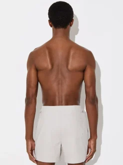 Hors blanc - Short de bain Reiss Sun avec pattes d'ajustement sur les côtés