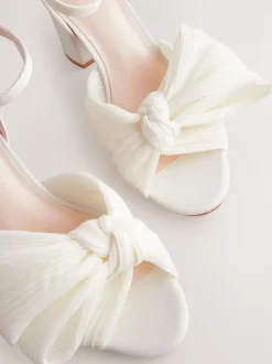 ivoire - Chaussures à talons de mariée Forever Comfort® Wedding Bow Block