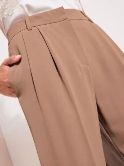 Latté neutre - Friends Like These Premium Elastic Back habillé Ample Pantalons
