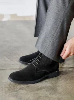 Linzi bottes Francesco Chukka