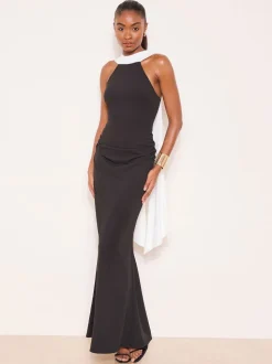 Lipsy Robe longue drapée à col montant avec écharpe