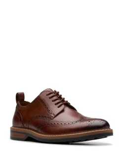 Marron - Chaussures Clarks Aldwin Limit en cuir