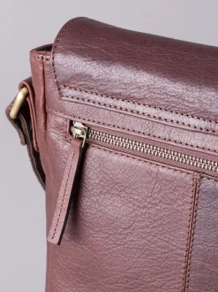 Marron - Lakeland Leather Medium Keswick Messenger Bag