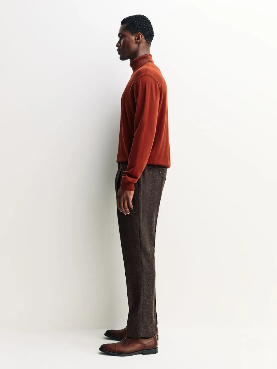 Marron - Pantalons élégants texturés et fuselés coupe standard avec laine