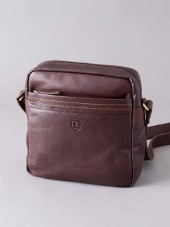 Marron - Petit sac messager Keswick en cuir Lakeland Leather
