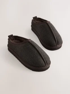 Marron chocolat à chevrons - Chaussons mules douillets