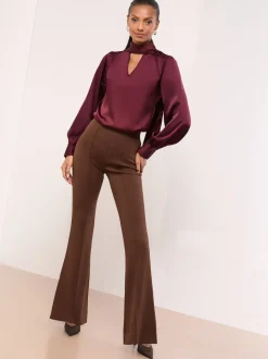 Marron chocolat - Lipsy pantalon bootleg taille haute évasé