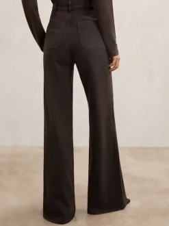 Marron chocolat - Reiss - Sakura - Jean évasé à poches plaquées