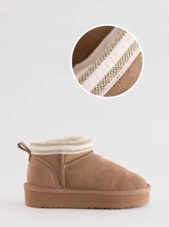 Marron fauve - Bottes Baker by Ted Baker douillettes en daim déperlant pour fille